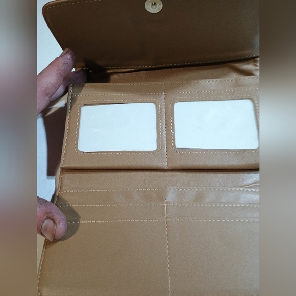 Brown Wallet with Blue White Red Stripe Detail Magnet Closer. Syn Leather. - Picture 4 of 5